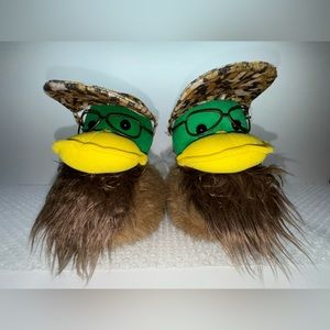Duck Dynasty A&E Slippers 
Size 6-7